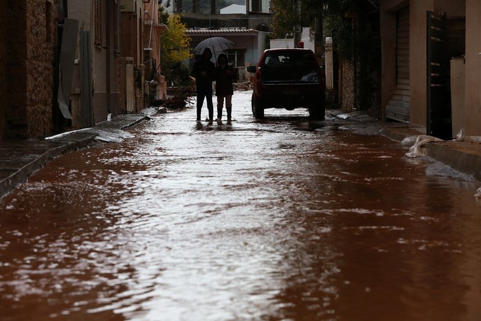 Υπουργείο Οικονομικών: Αναστολή καταβολής φορολογικών και ασφαλιστικών εισφορών, δόσεων και παρατάσεις καταβολών για τους πληγέντες από πλημμύρες