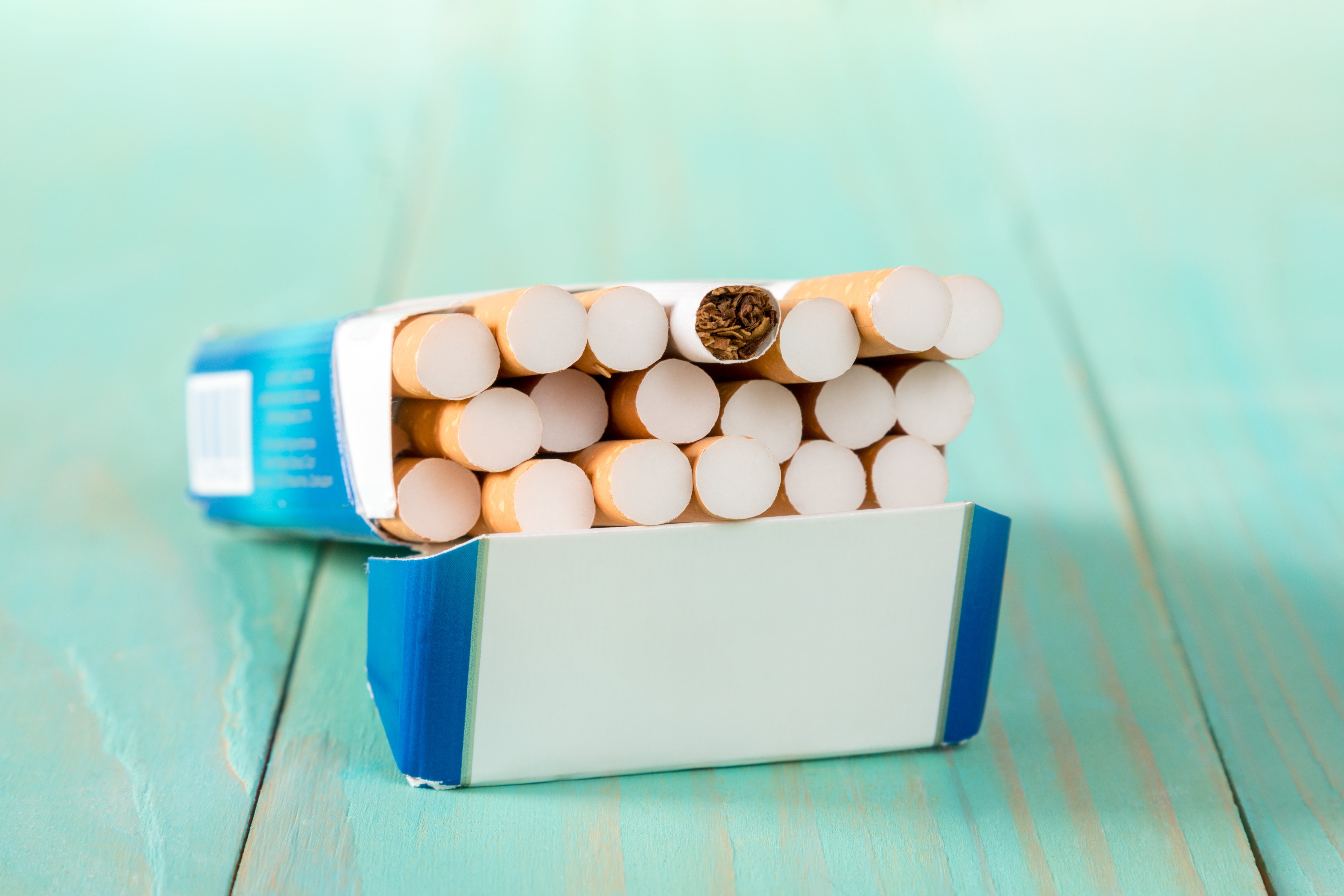 Phillip Morris International: Ανησυχία των Ευρωπαίων για τις επιπτώσεις του παράνομου εμπορίου καπνού