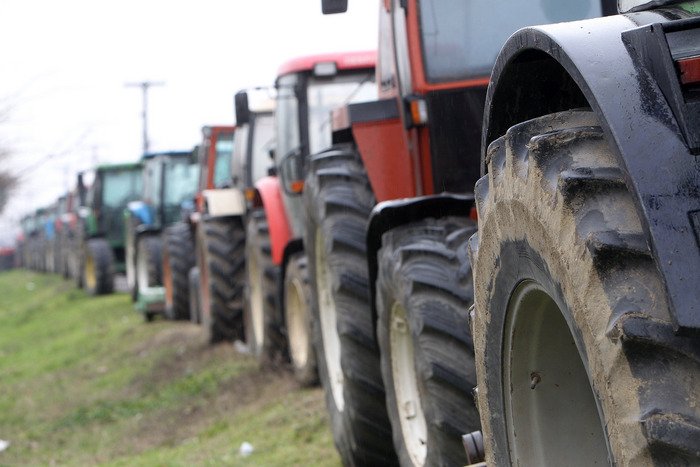 Εννέα στους 10 αγρότες δήλωσαν το 2014 εισόδημα έως 5.000 ευρώ, σύμφωνα με στοιχεία του Υπουργείου Οικονομικών