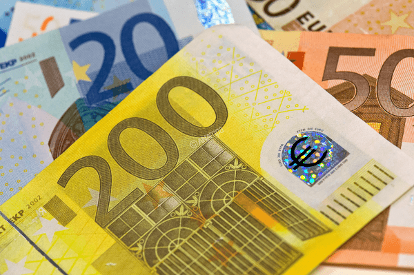 Στα 5,105 δισ. ευρώ οι ληξιπρόθεσμες οφειλές του δημοσίου προς τους ιδιώτες τον Αύγουστο