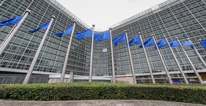 Οι Βρυξέλλες προτείνουν στα κράτη μέλη να δημιουργηθεί το 2019 ένα Ευρωπαϊκό Νομισματικό Ταμείο