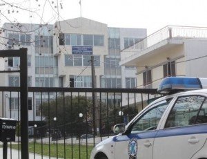 Μέτρα φύλαξης των εφοριών ζητεί η ΠΟΕ - ΔΟΥ