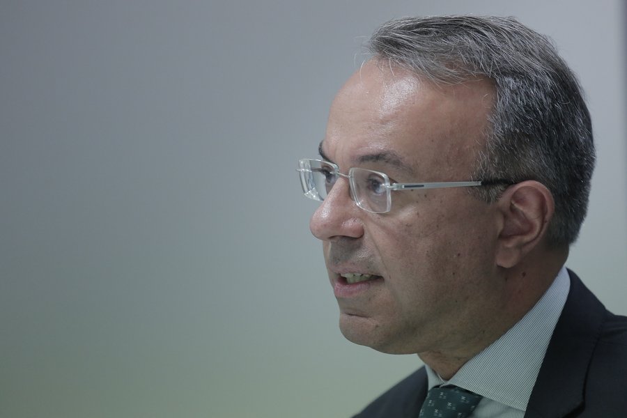 Υπουργείο Οικονομικών: Ο Χρήστος Σταϊκούρας στο TheTOC για το 