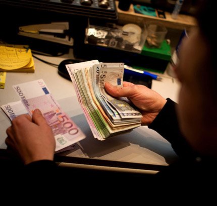 Ξεκινούν δειγματοληπτικοί  έλεγχοι σε 10.000 επιχειρήσεις