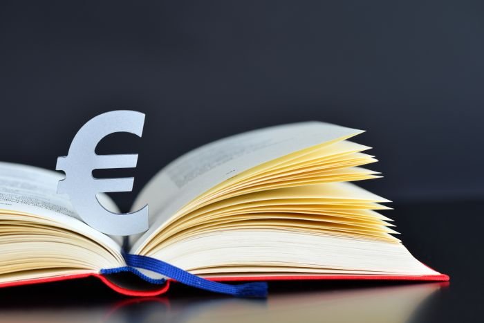 ΕΚΤ: Μικρή αύξηση των πλαστών τραπεζογραμματίων ευρώ καταγράφηκε πέρυσι