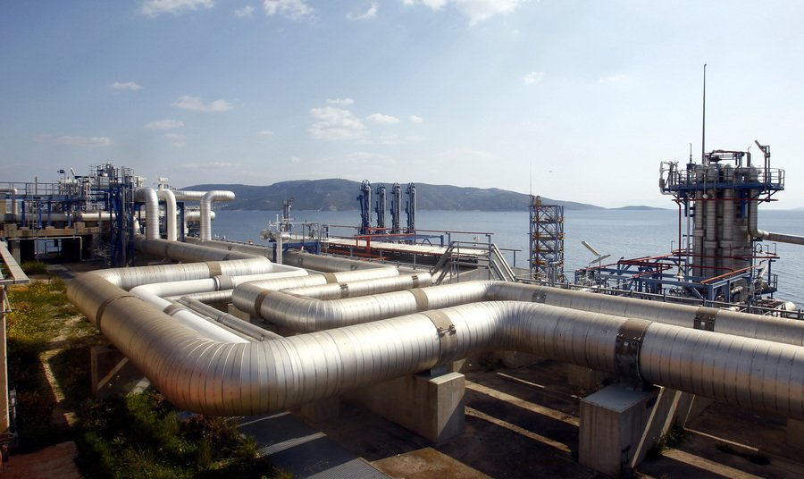 Σδούκου: Πρόσθετες ποσότητες φυσικού αερίου από το Αζερμπαϊτζάν