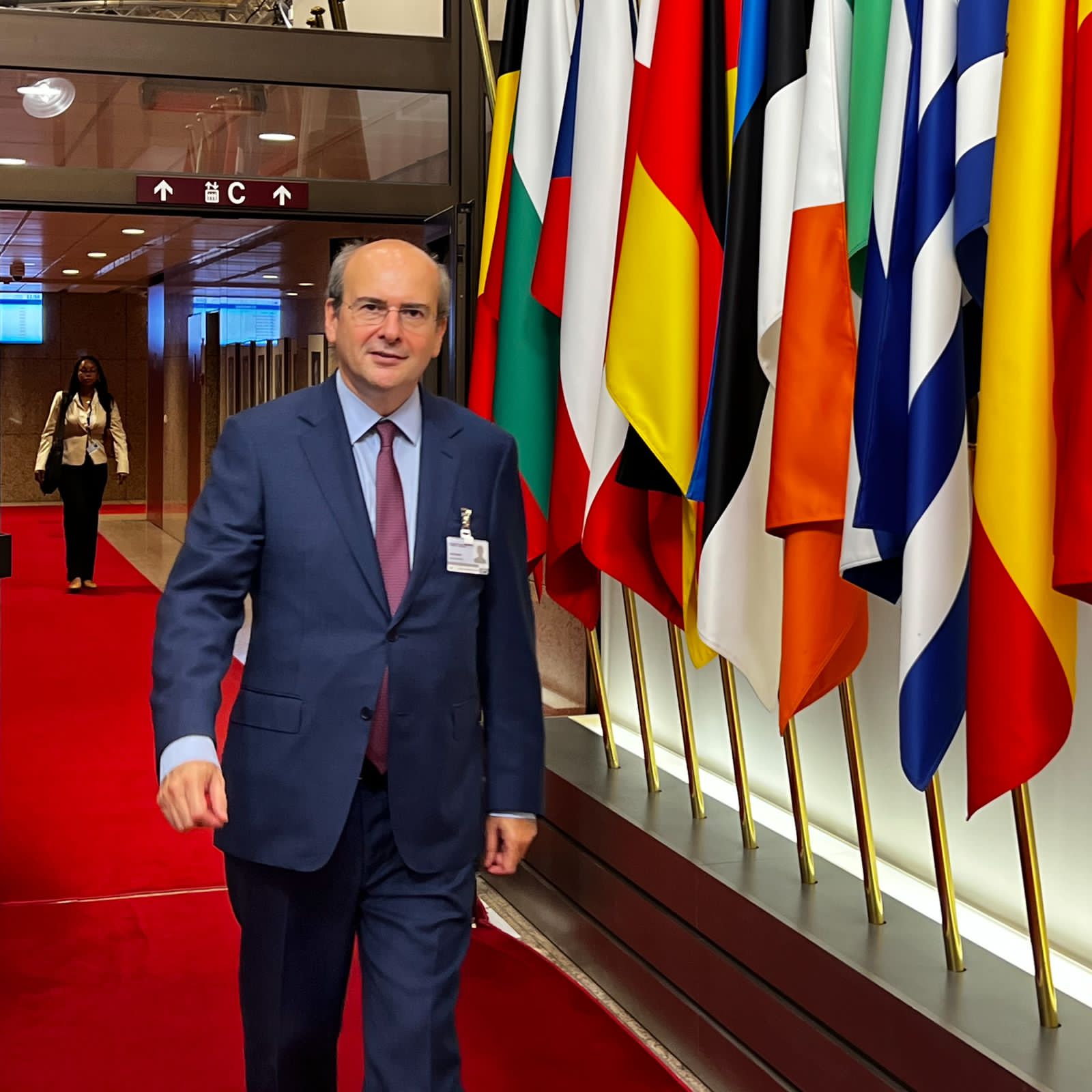 Χατζηδάκης: Η ΕΕ πρέπει να είναι πιο φιλόδοξη για την ανταγωνιστικότητα