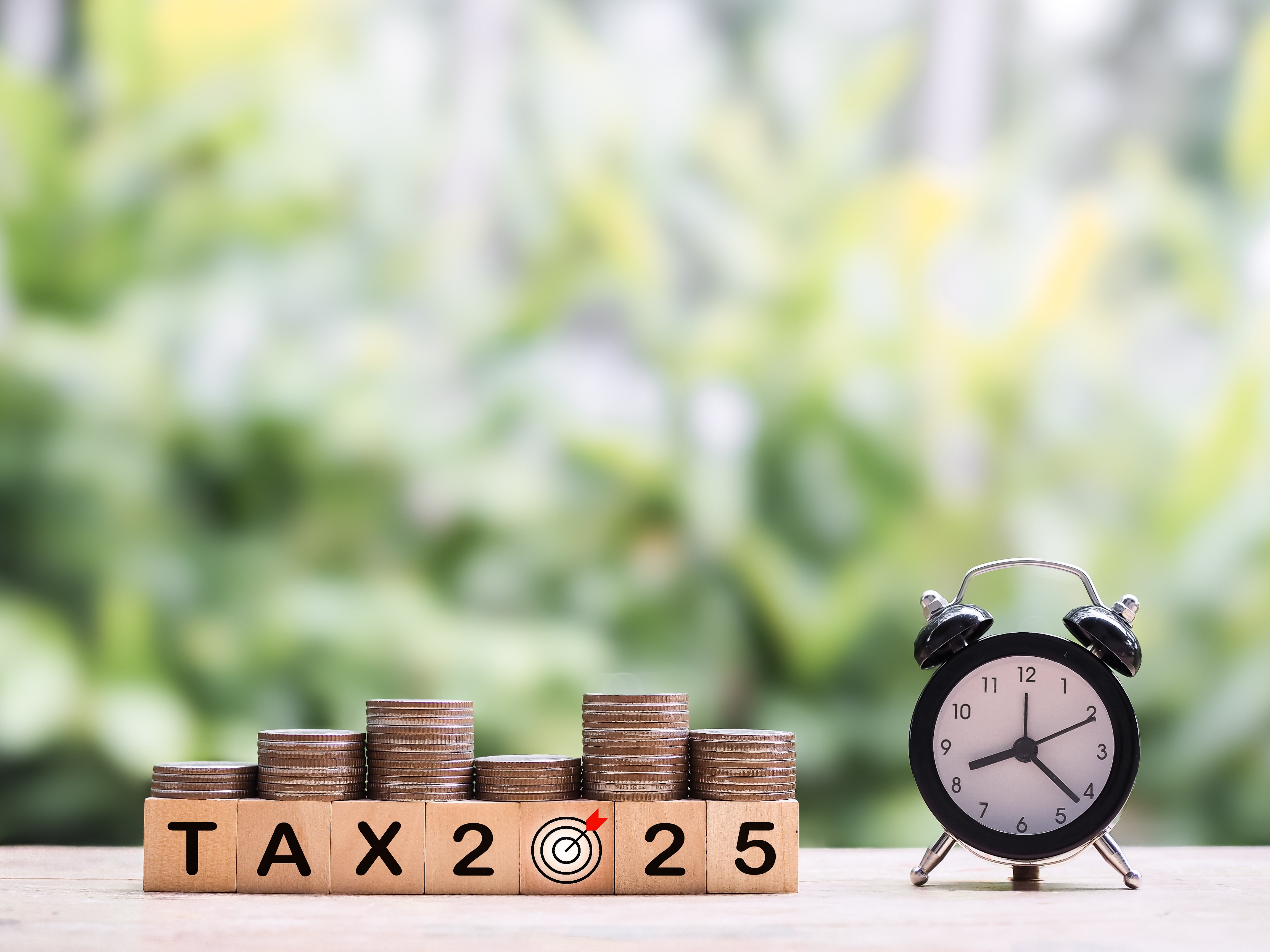 ΑΑΔΕ: Στις 25/4/2025 η αυτόματη υποβολή των προεκκαθαρισμένων δηλώσεων φορολογίας εισοδήματος