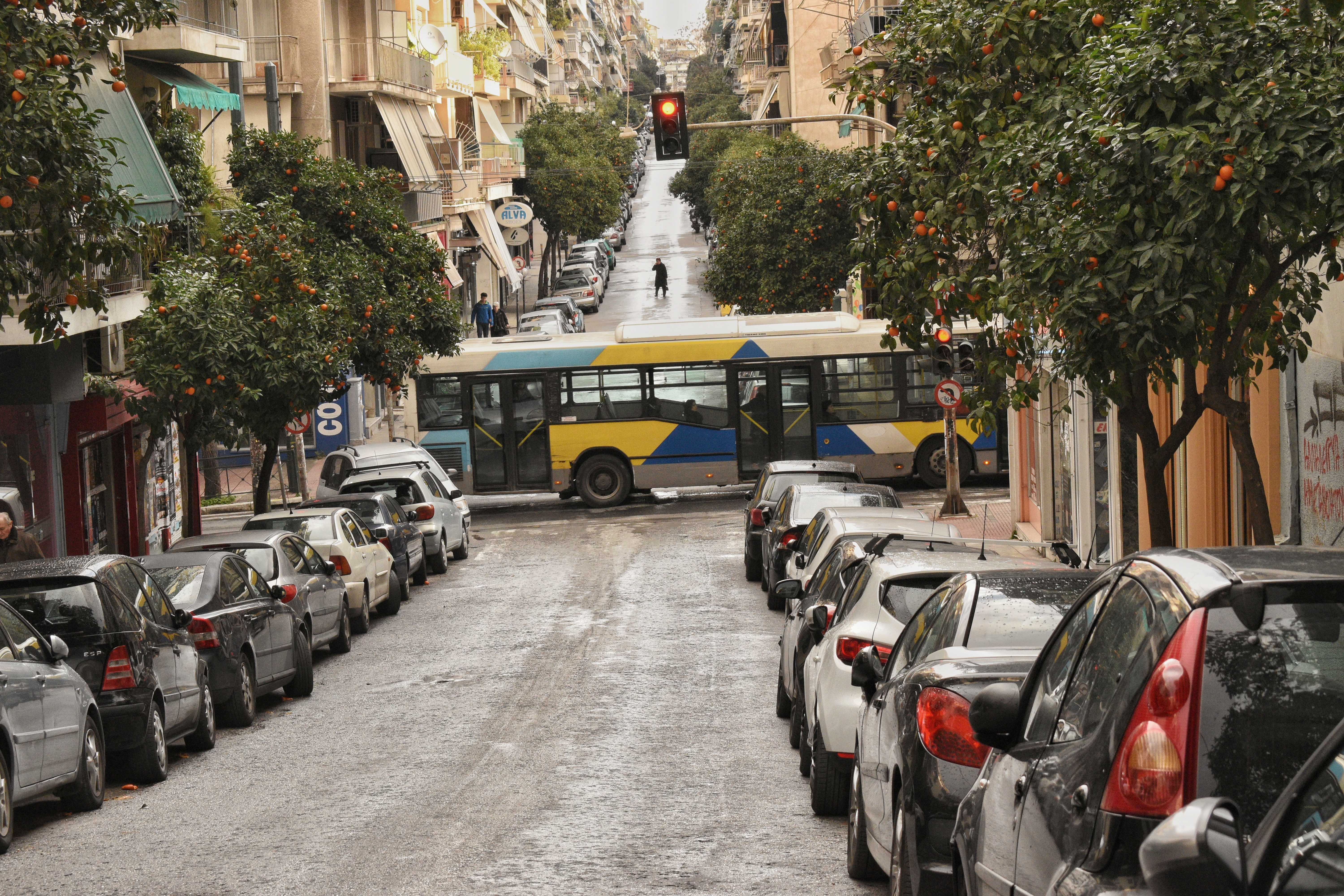 Στη Βουλή κατατέθηκε ο νέος Κώδικας Οδικής Κυκλοφορίας