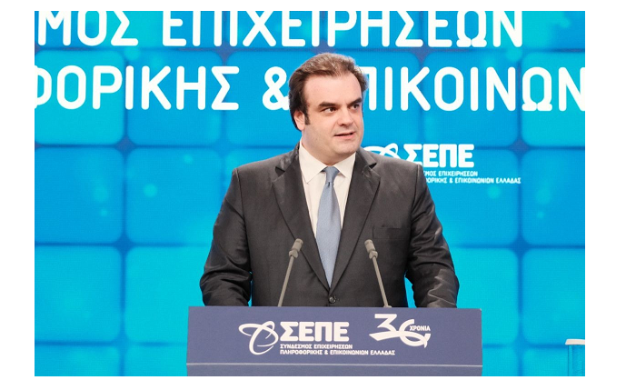 Πιερρακάκης: Η ψηφιακή μετάβαση κάνει τη σύγκλιση με την Ευρώπη πράξη