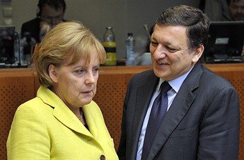 Κρίσιμη συνάντηση Μέρκελ - Μπαρόζο