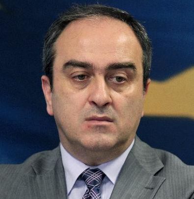Βουλή: Κώδικας Δεοντολογίας των τραπεζών για την αντιμετώπιση δανειοληπτών που βρίσκονται σε δυσκολία αποπληρωμής- Εισάγεται η έννοια του «συνεργάσιμου δανειολήπτη» και των «εύλογων δαπανών διαβίωσης»