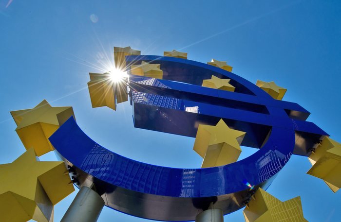 Μια Ισπανίδα, ένας Ιρλανδός και ένας Λουξεμβουργιανός στη τελική μάχη για την προεδρία του Eurogroup
