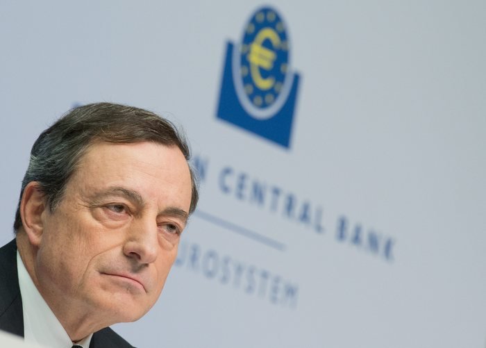 Ντράγκι: Την επόμενη χρονιά θα περάσουν οι ελληνικές τράπεζες τα προγραματισμένα τεστ αντοχής