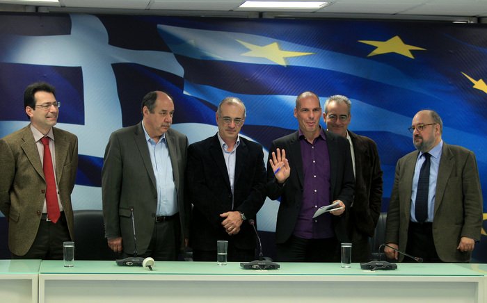 Τους νέους γενικούς γραμματείς του υπουργείου Οικονομικών παρουσίασε σήμερα ο Γ. Βαρουφάκης