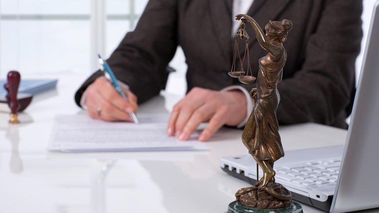 ΕΠΑνΕΚ: 5η τροποποίηση απόφασης ένταξης αιτήσεων χρηματοδότησης στο πλαίσιο της δράσης «Επιχορήγηση Αυτοαπασχολούμενων Δικηγόρων»