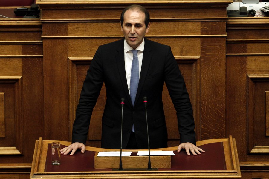 Βεσυρόπουλος: Σταθερή η βούληση της κυβέρνησης στη μείωση των φόρων ακινήτων