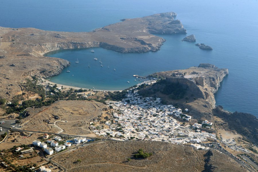 Ρόδος: Συνάντηση του περιφερειάρχη Ν. Αιγαίου με τον διευθύνοντα σύμβουλο της Fraport Greece