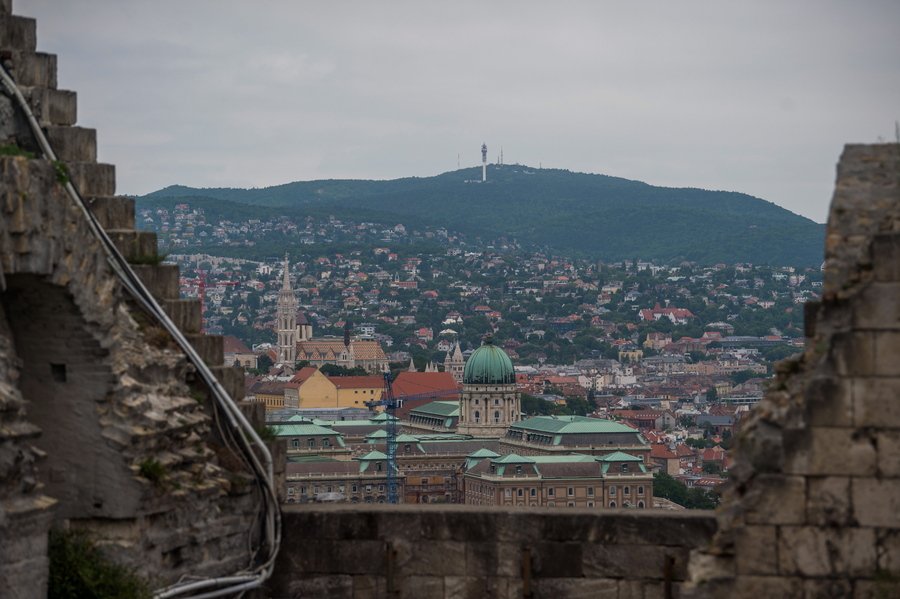 Ουγγαρία: Η χώρα προβλέπει διψήφια οικονομική ανάκαμψη το Β' τρίμηνο μετά την περυσινή κατάρρευση λόγω της πανδημίας