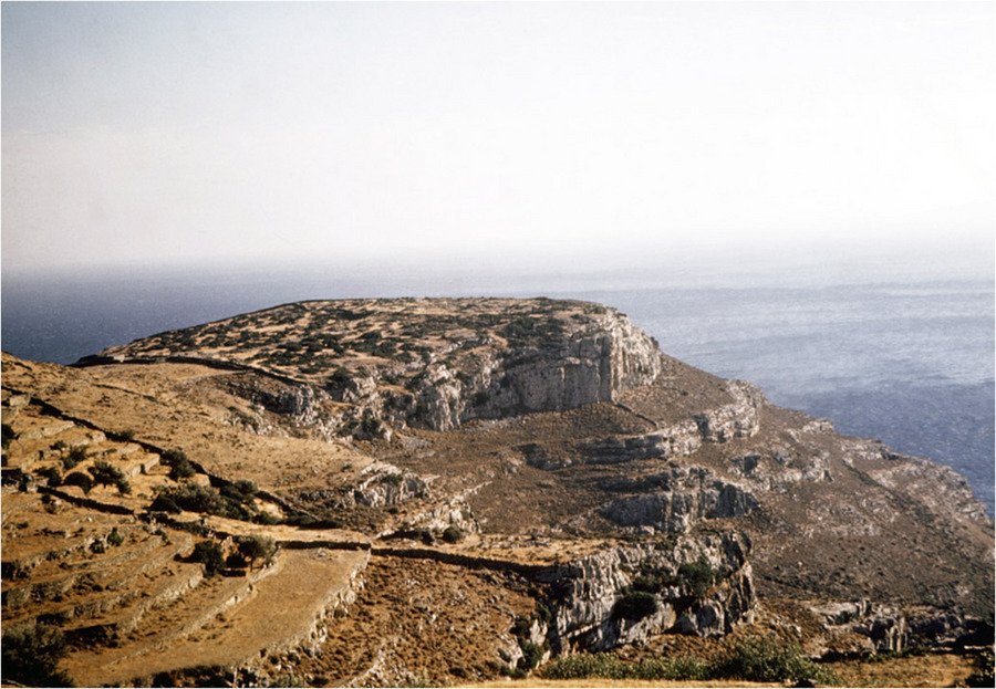 Προβολή της Άνδρου στα διεθνή ΜΜΕ αλλά και στο μετρό της Αθήνας