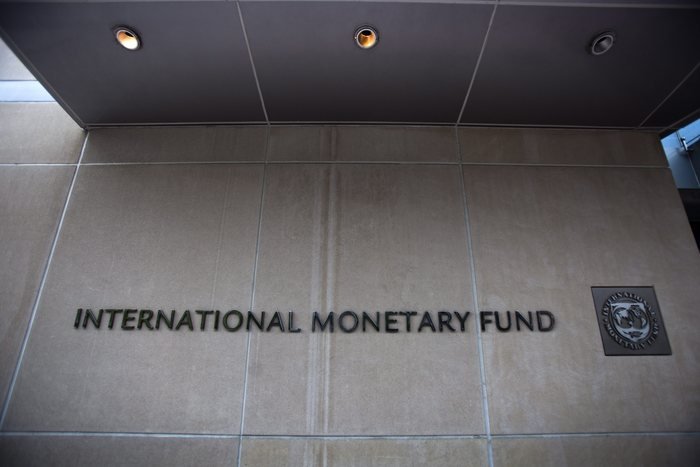 Επαφές Τσακαλώτου με Λαγκάρντ και Τόμσεν για την πρόθεση πρόωρης μερικής αποπληρωμής των δανείων του ΔΝΤ