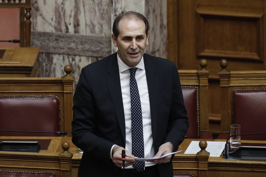 Βεσυρόπουλος : Το Σάββατο, ο πρωθυπουργός θα ανακοινώσει δέσμη αναπτυξιακών μέτρων και μειώσεις επιβαρύνσεων