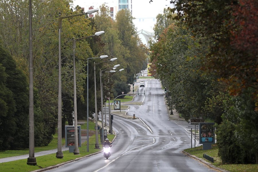 Πορτογαλία: Η απόφαση της Βρετανίας για αναστολή των πτήσεων από την Πορτογαλία είναι παράλογη, δηλώνει ο ΥΠΕΞ Σάντος Σίλβα