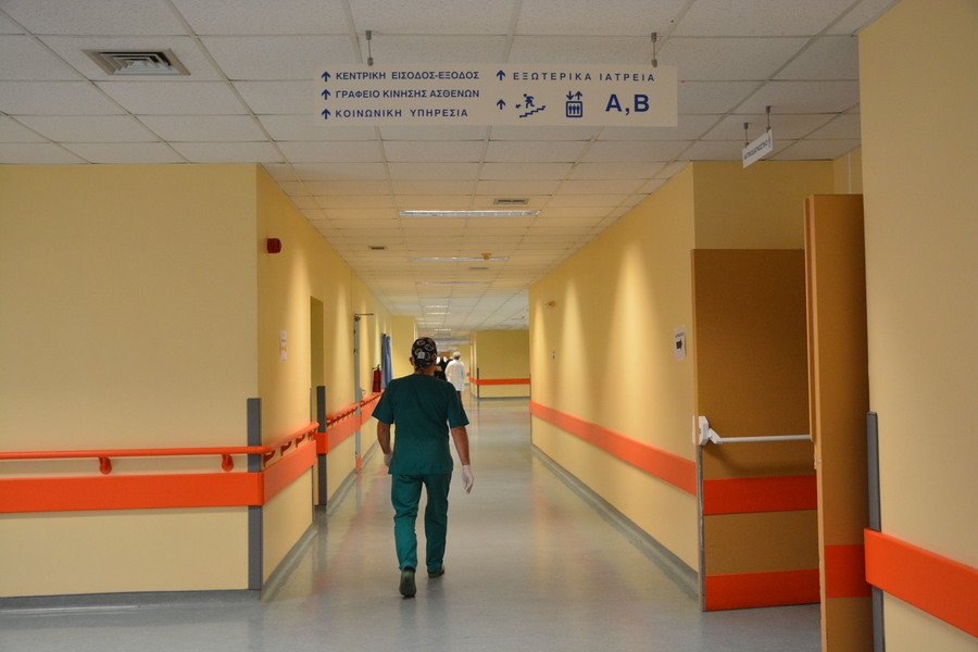 Γεωργιάδης: Εξετάζεται η εφαρμογή συστήματος τεχνητής νοημοσύνης για τις εφημερίες στα νοσοκομεία